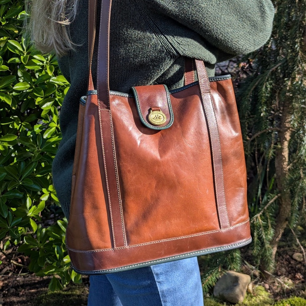 Vintage Brahmin Large Leather Bucket Tote